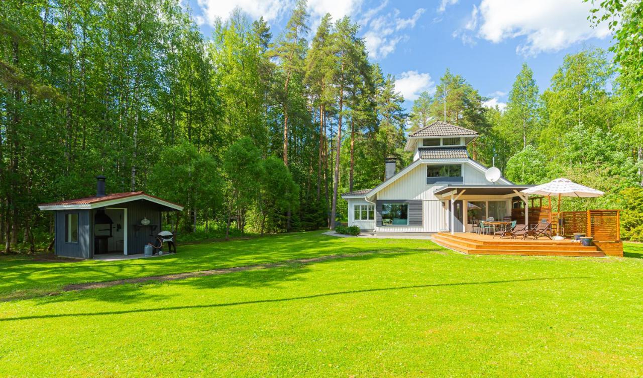 Villa Tuuliniemi Muurame Exterior foto